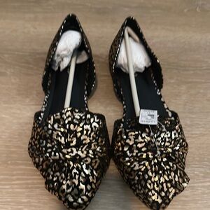 Torrid Black and Gold Leopard Print Flats